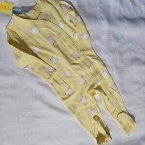 Gymboree EIEIO sheep 12-18 month NWT footed sleeper. Mixed Bin Z31